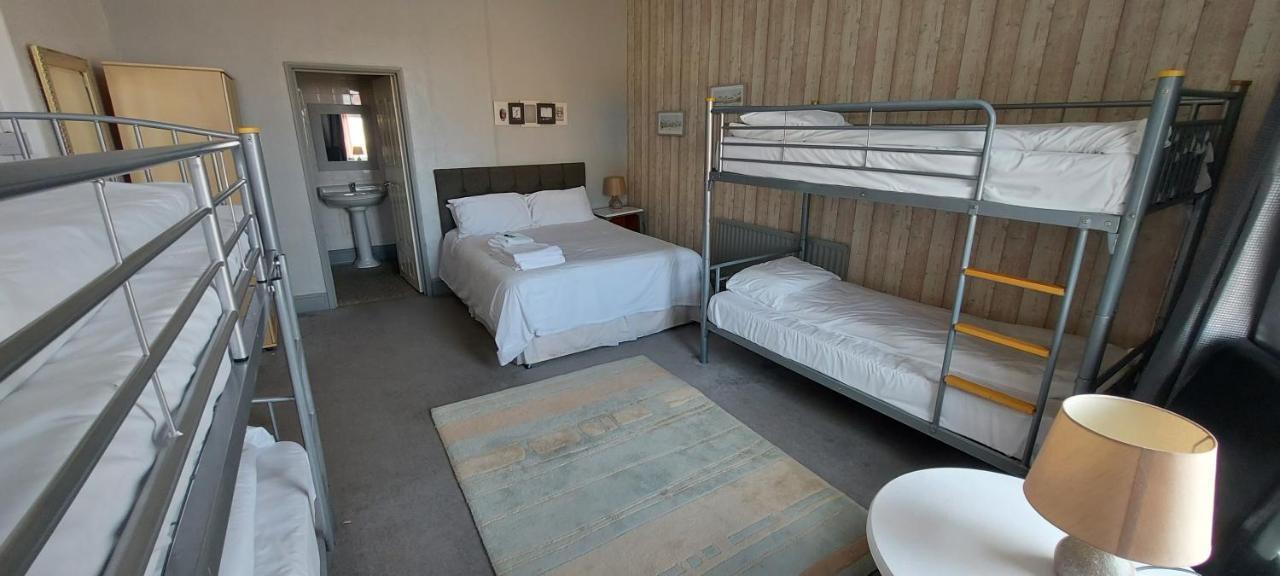 Bowies Lodge Blackpool Buitenkant foto