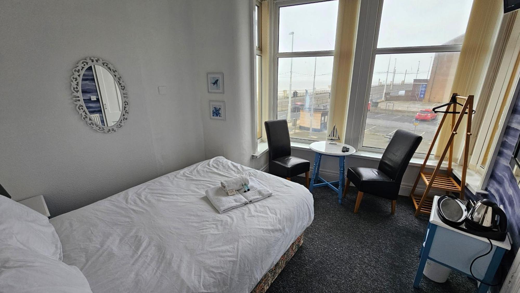 Bowies Lodge Blackpool Buitenkant foto
